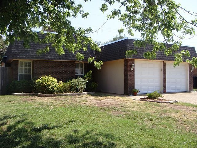1st image of 2308 NW 109th St