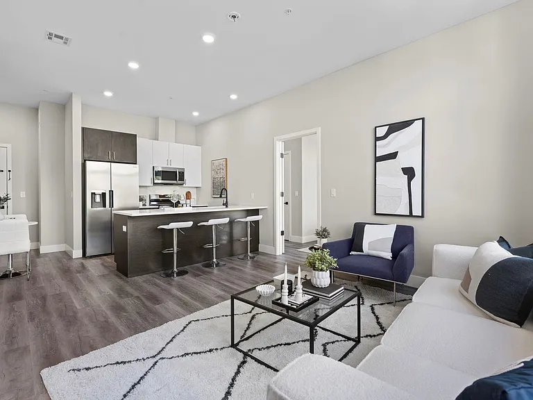 Central 70 Lofts — Photo 29