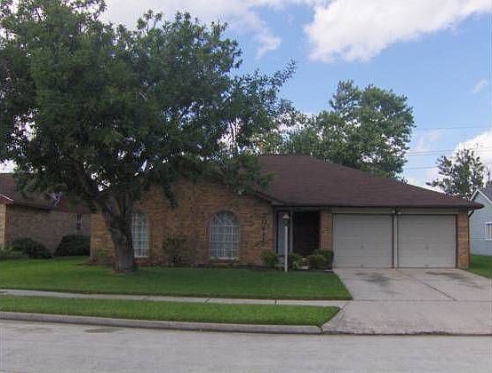 1st image of 20411 Bishops Gate Ln