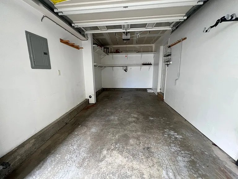 2645 B NW #57 — Photo 26
