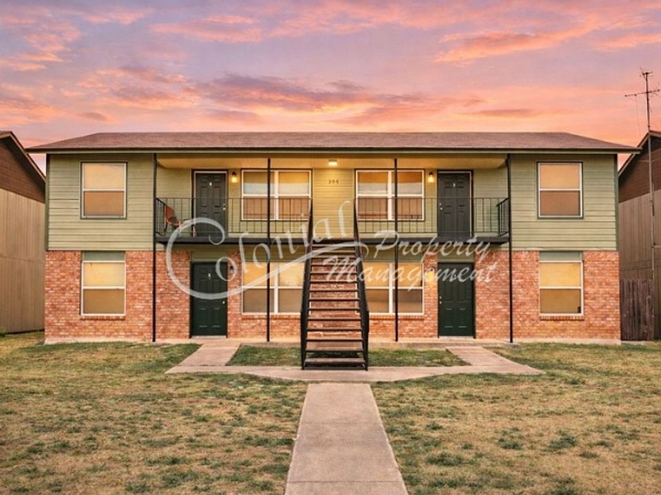 1st image of 904 Travis Ln APT B