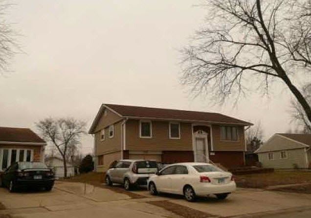 2nd image of 412 Arnold Ave