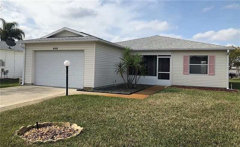 1st image of 32819 Timberwood Dr