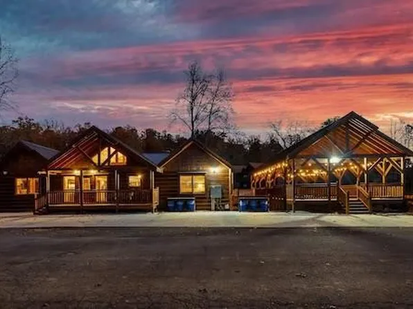 2712 Green Mountain Way, Sevierville, TN 37876