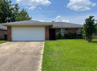 2433 Brookside Dr, Bossier City, LA 71111