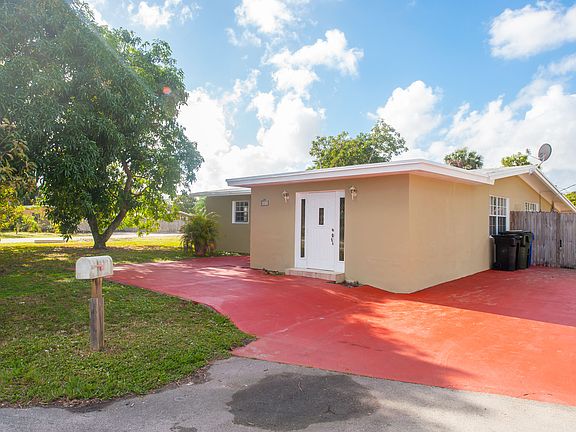 2nd image of 2833 SW 13th Ct
