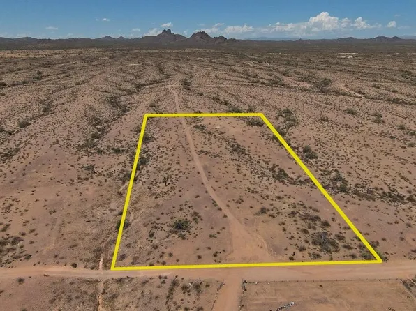33605 W CAREFREE Highway #232, Wickenburg, AZ 85390