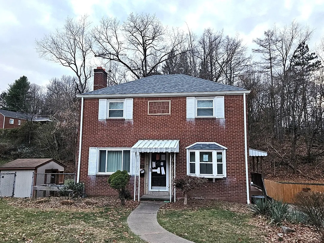 110 Logan Rd photo 1