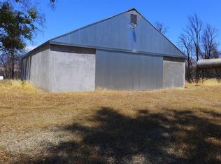 6050 Junkans Rd, Igo, CA 96047