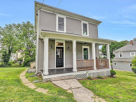 5th image of 1307 Tazewell Ave SE