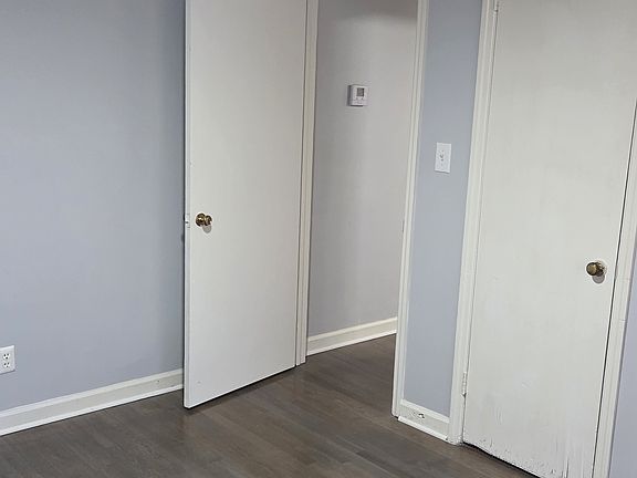 5th image of 4160 Boling Dr