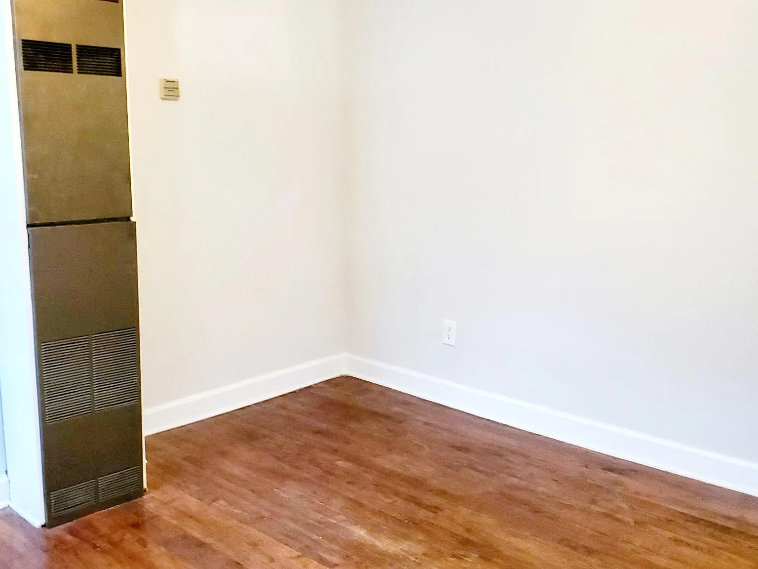 1 bed, 492 sqft, $975 — Photo 3