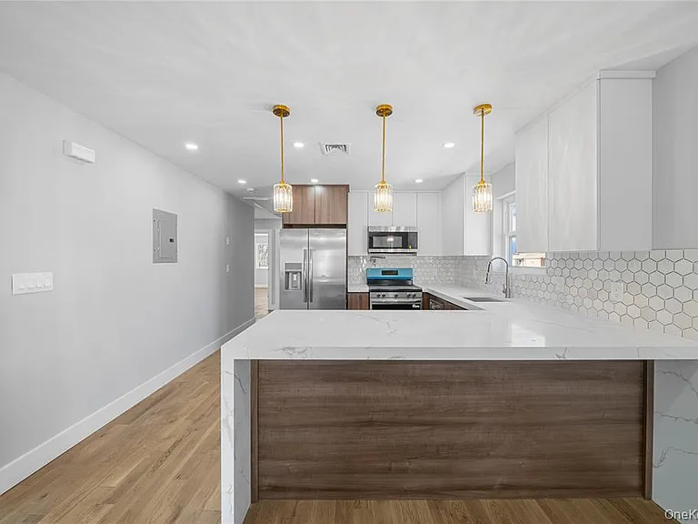 219-16 141st Ave #2 — Photo 8