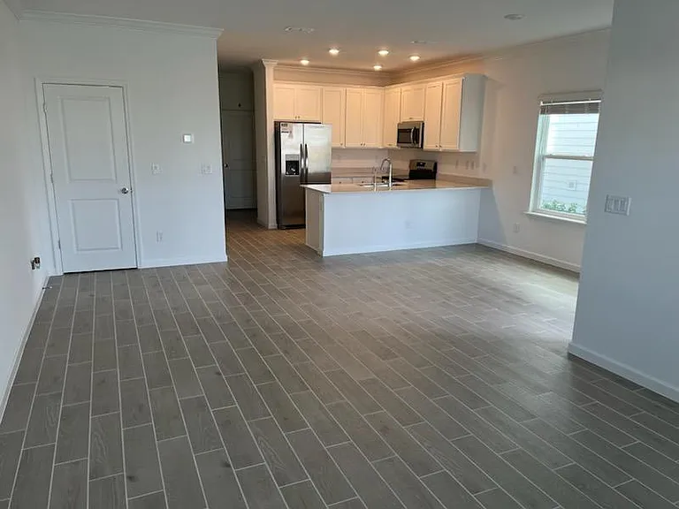 51 Carmella Ct #1 — Photo 13