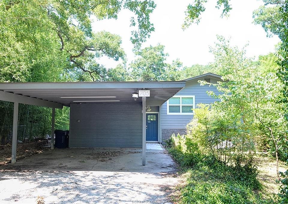 1st image of 705 Gilchrist Ave