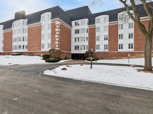 175 Lake Blvd APT 345, Buffalo Grove, IL 60089