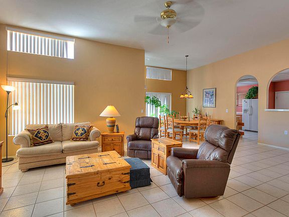 4th image of 235 E Paseo Churea