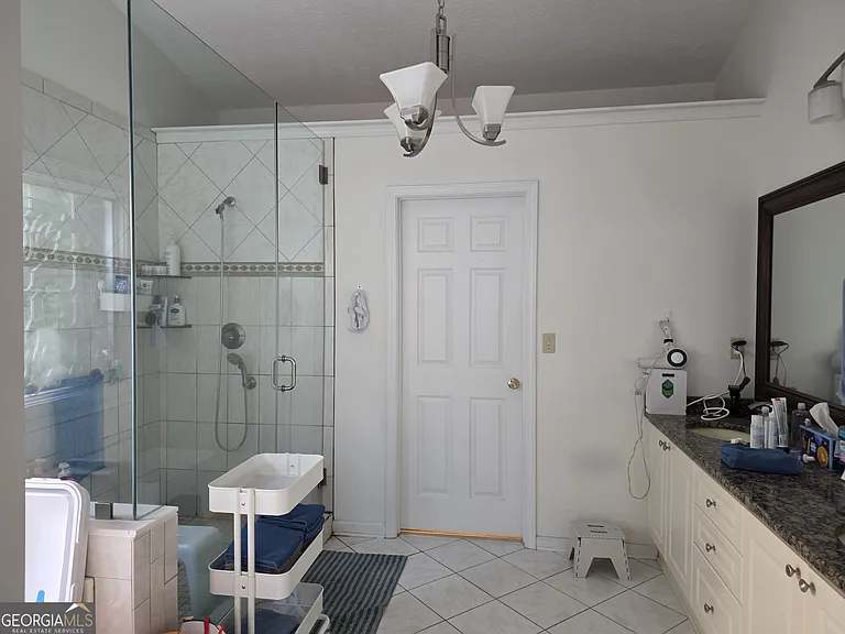 4585 Brook Farms Ct — Photo 9
