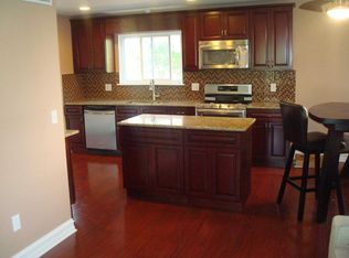 18160 Rainbow Dr, Lathrup Village, MI