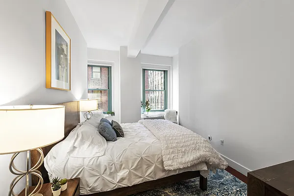 Sold by Compass | media 5