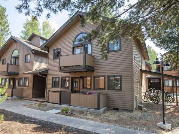 56856 Enterprise Dr #B7, Sunriver, OR 97707