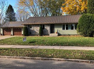 606 S Lincoln Ave, Marshfield, WI 54449