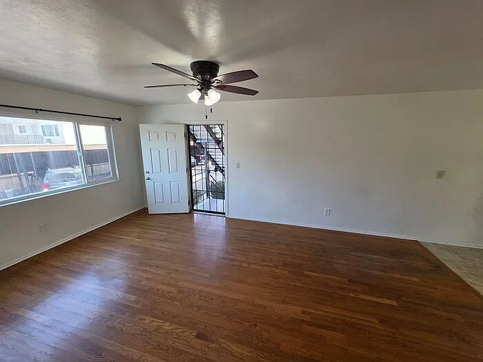 4415 Rosebud Ln #A — Photo 10