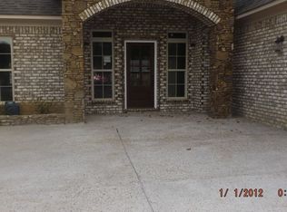 944 E Holmes Rd, Memphis, TN 38116