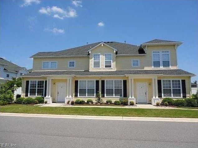 1st image of 1025 Grace Hill Dr