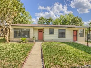 530 Hillwood Dr, San Antonio, TX 78213