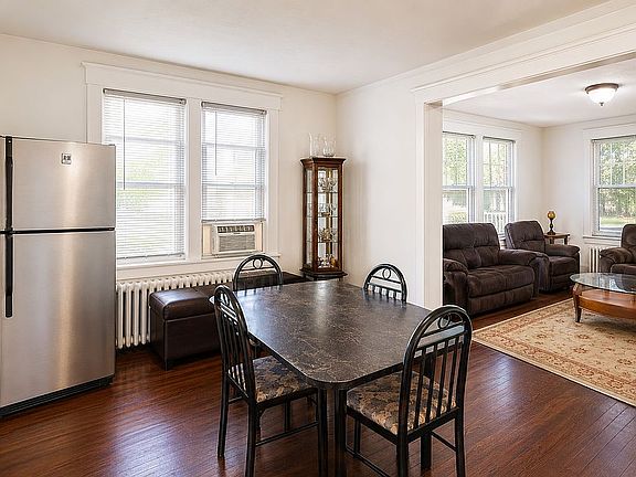 3rd image of 706 Hoffman Ave