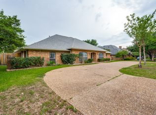7028 Nicki St, Dallas, TX 75252