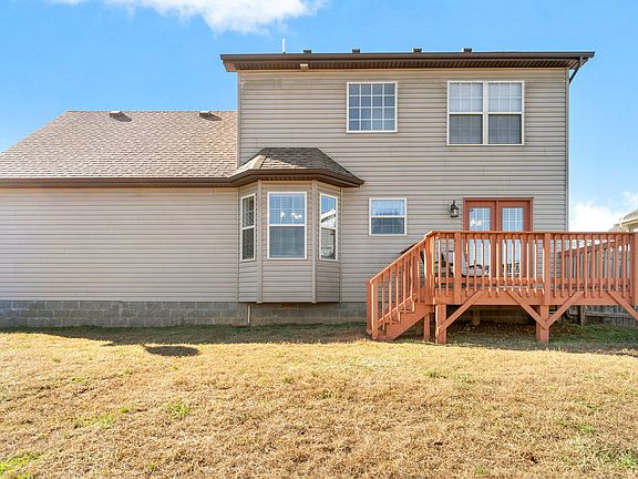 4th image of 1087 Freedom Dr