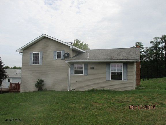 2nd image of 124 Joys Dr