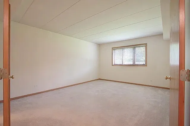 616 E 5th Ave — Photo 1
