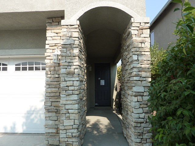 2nd image of 648 Queensland Cir