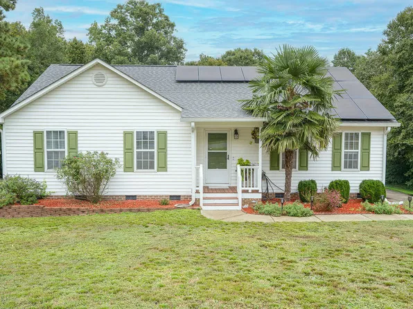 926 Lazy Branch Dr, Benson, NC 27504