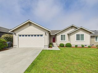 2464 Hawks View Ct, McKinleyville, CA 95519