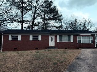 2830 Petersburg Ct, Decatur, GA 30034