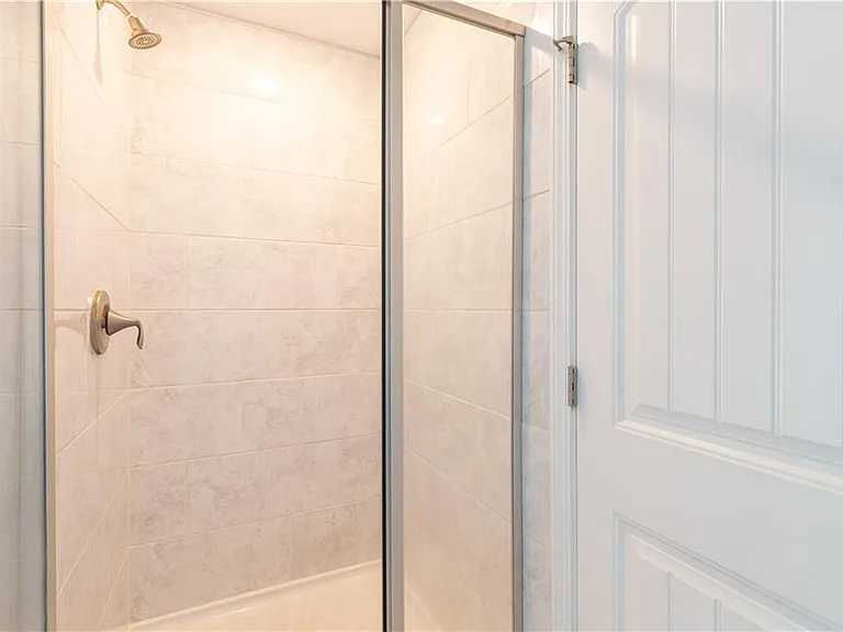 770 Sunset Park Dr — Photo 16
