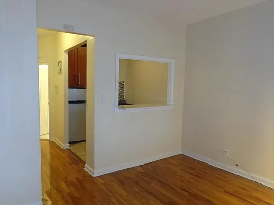 Rented by Keller Williams NYC | media 19