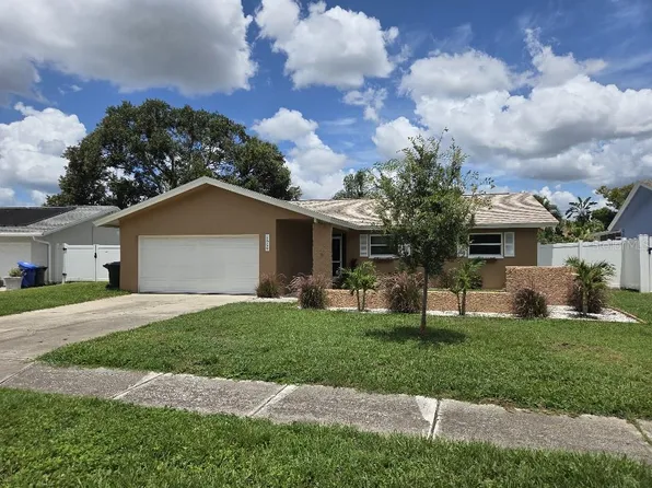 1606 DALE CIRCLE N, DUNEDIN, FL 34698