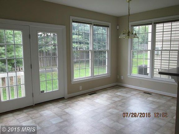 4th image of 5 Catawba Manor Ct