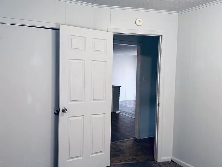 880 W Verdine St — Photo 18
