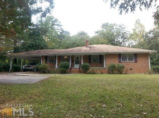 3733 Stonewall Tell Rd, Atlanta, GA 30349