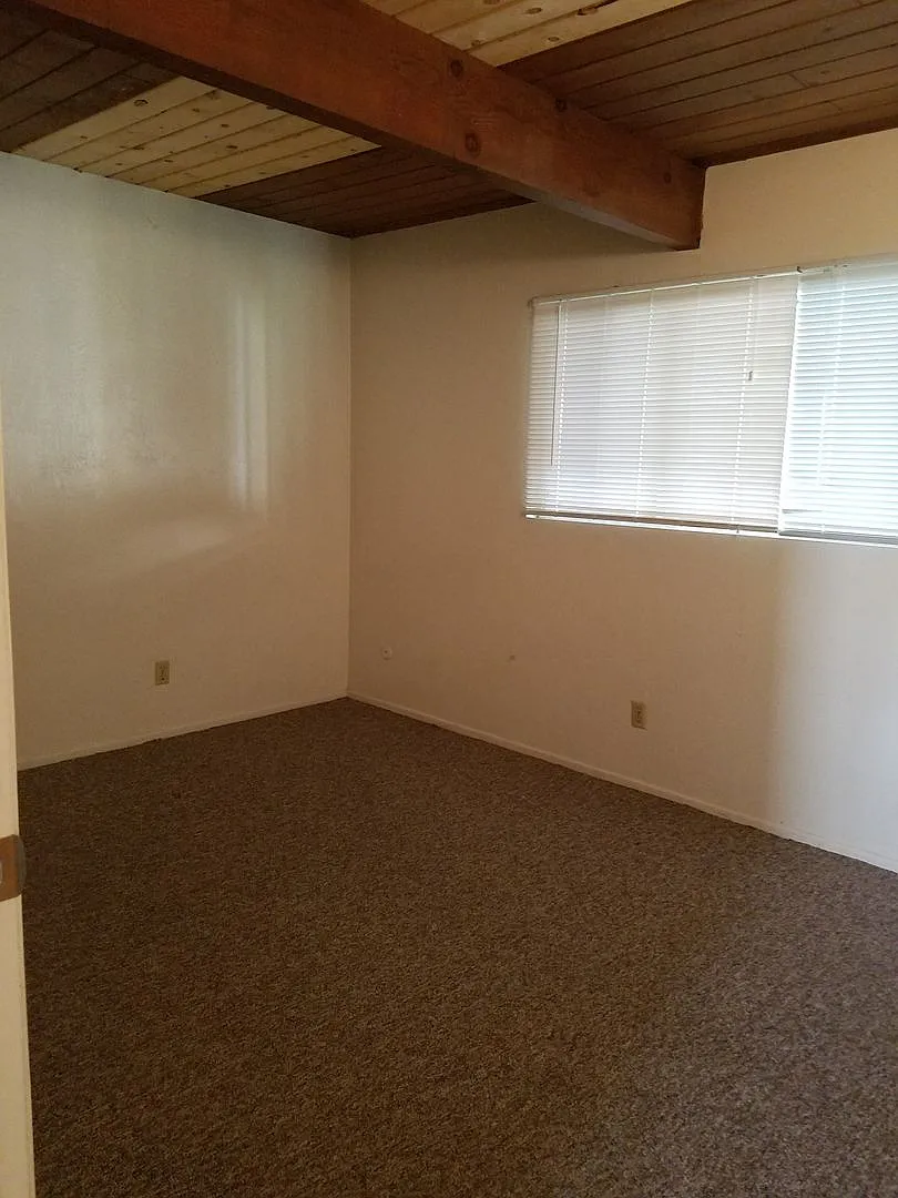 1109 Pismo Street — Photo 2
