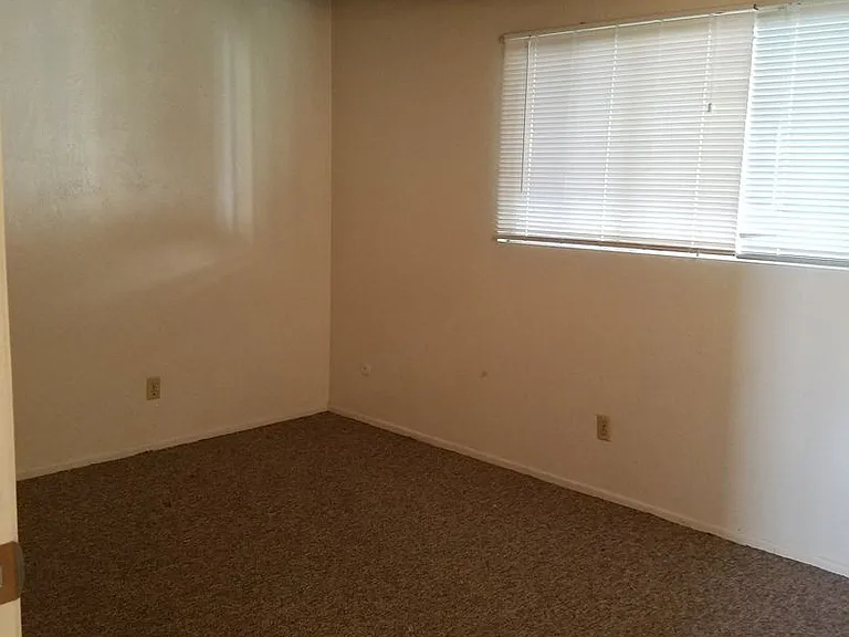 1109 Pismo Street — Photo 2