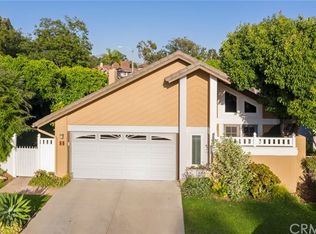 15 Entrada W, Irvine, CA 92620