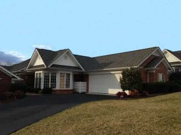 3362 Kingsbury Cir SW, Roanoke, VA 24014