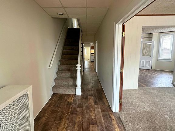 4th image of 51 W Main St